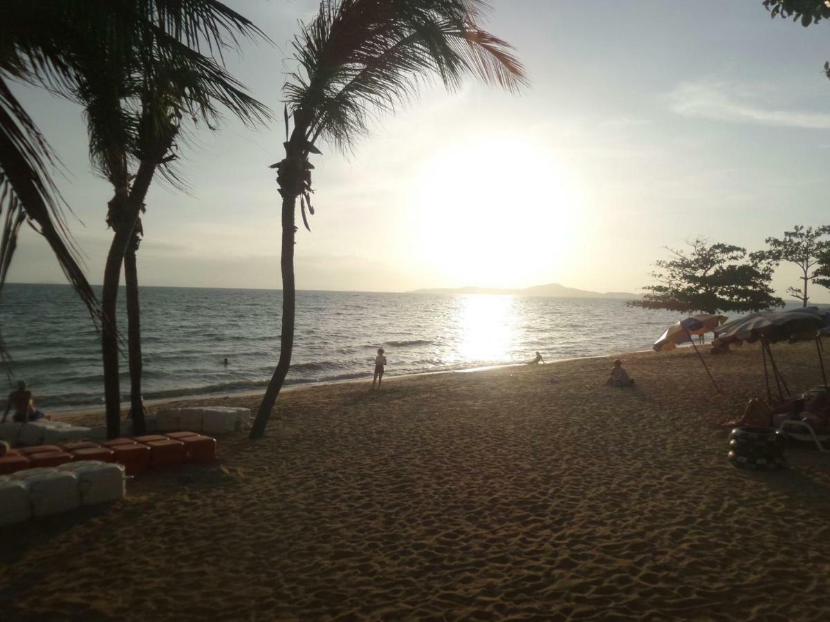 Viewtalay Condo 2 By Mawada Jomtien Beach Exterior foto
